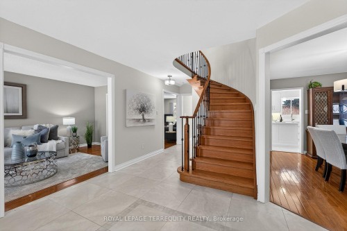 3591 Kelso Crescent, Mississauga, ON - Indoor Photo Showing Other Room