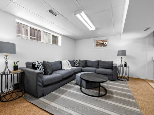 732 Melton Drive, Mississauga, ON - Indoor