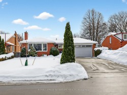732 Melton Drive  Mississauga, ON L4Y 1K6