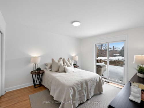 732 Melton Drive, Mississauga, ON - Indoor Photo Showing Bedroom