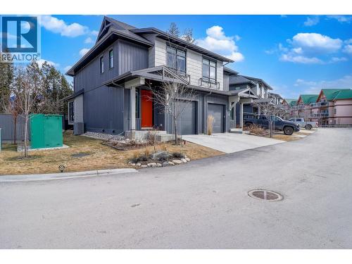 703 15A Crescent Unit# 15, Invermere, BC - Outdoor With Facade