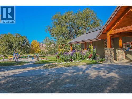 703 15A Crescent Unit# 15, Invermere, BC - Outdoor With Deck Patio Veranda