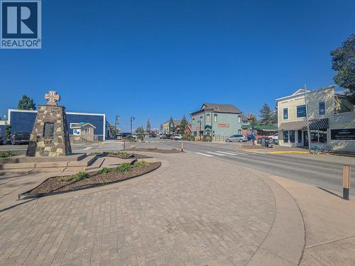 downtown invermere - 703 15A Crescent Unit# 15, Invermere, BC - Outdoor