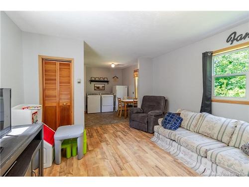 51 Main St, Stanley, NB 