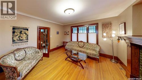 1517 Victoria Avenue, Regina, SK - Indoor