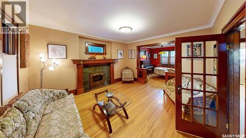 1517 Victoria Avenue, Regina, SK - Indoor With Fireplace