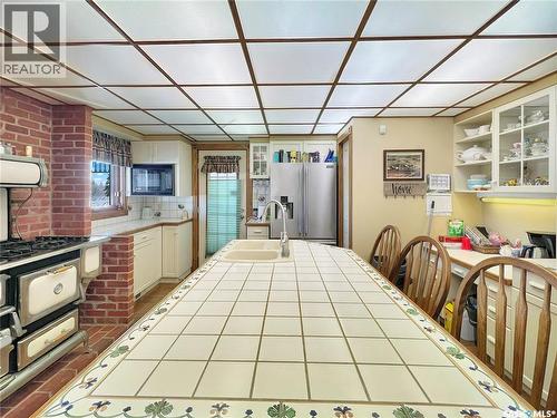 1219 River Street E, Prince Albert, SK - Indoor