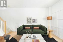 107 HILTZ AVENUE  Toronto, ON M4L 2N7