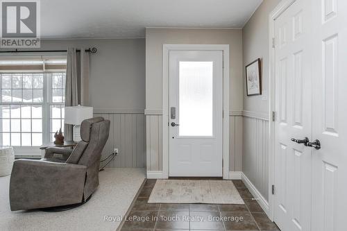 19 Maplegate Road, Tiny (Wyevale), ON - Indoor Photo Showing Other Room