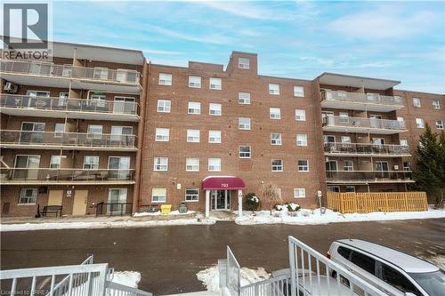 793 COLBORNE Street E Unit# 304  Brantford, ON N3S 7J3