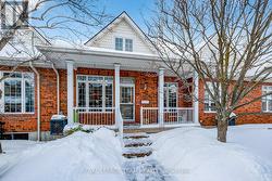 52 GREAT OAK PRIVATE  Ottawa, ON K1G 6P8