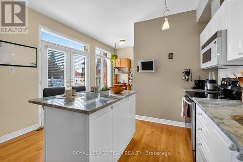 52 Great Oak Private, Ottawa, ON - Indoor Photo Showing Kitchen