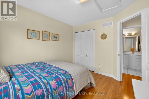 52 Great Oak Private, Ottawa, ON - Indoor Photo Showing Bedroom