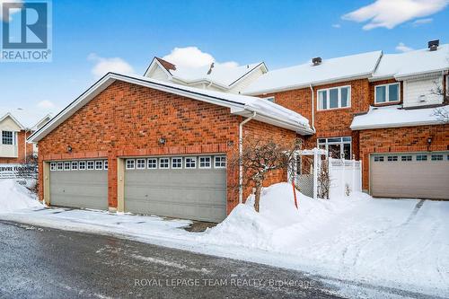 52 Great Oak Private, Ottawa, ON - Outdoor