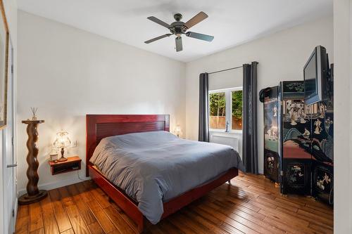 Salon - 1946 Ch. De Deauville, Sainte-Adèle, QC - Indoor Photo Showing Bedroom