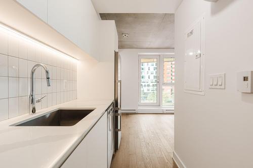 Cuisine - 405-100 Rue Murray, Montréal (Le Sud-Ouest), QC - Indoor Photo Showing Kitchen With Upgraded Kitchen