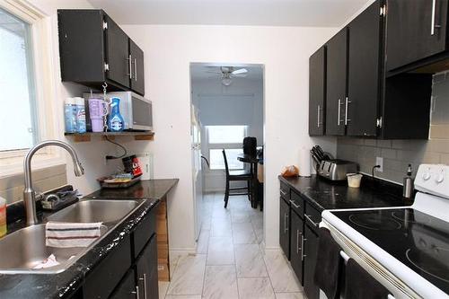 72 Hallet St, Winnipeg, MB 