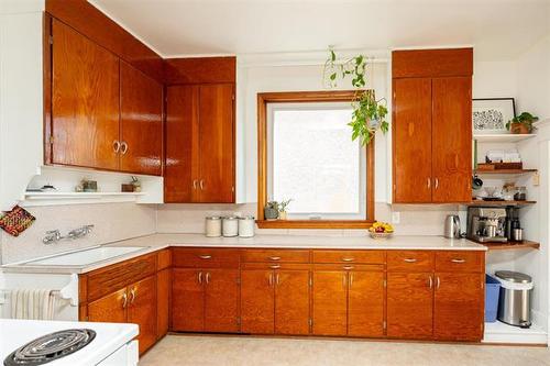 108 Cobourg Ave, Winnipeg, MB 