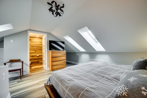 Chambre à coucher principale - 544 Ch. Du Skieur, Piedmont, QC - Indoor Photo Showing Bedroom