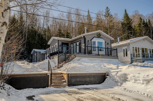 Front of Structure - 924 Rue Claude, Saint-Sauveur, QC - Outdoor With Deck Patio Veranda