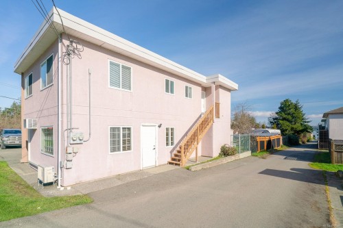 1616 Chaplin St, Crofton, BC 