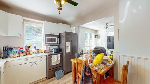 32 Waldie Road, Kimberley, BC - Indoor Photo Showing Other Room