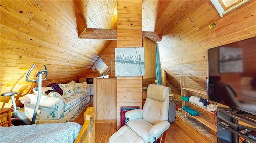 32 Waldie Road, Kimberley, BC - Indoor Photo Showing Other Room