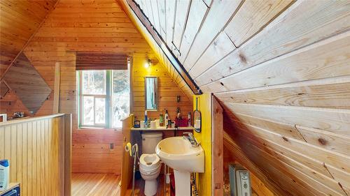 32 Waldie Road, Kimberley, BC - Indoor