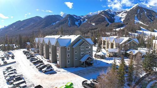 115-4559 Timberline Crescent, Fernie, BC - Outdoor