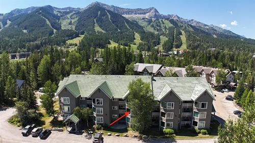 115-4559 Timberline Crescent, Fernie, BC - Outdoor With View