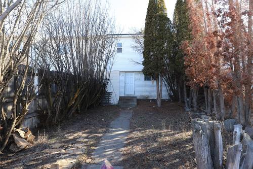 1862 Douglas Street  Merritt, BC V1K 1G7