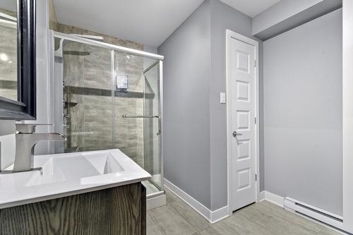Salle de bains - 20260 Rue De Nevers, Mirabel, QC - Indoor