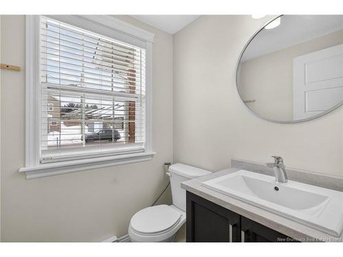 263 Dolbeau St, Dieppe, NB 