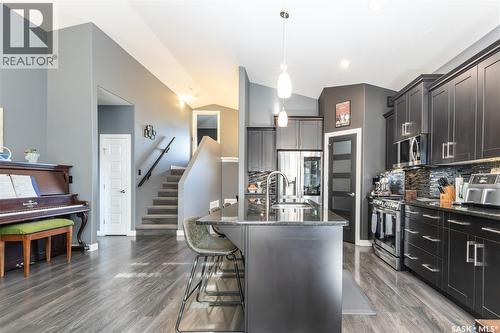 907 Werschner Crescent, Saskatoon, SK - Indoor Photo Showing Kitchen With Upgraded Kitchen