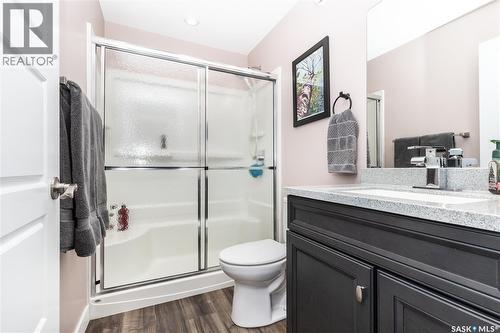 907 Werschner Crescent, Saskatoon, SK - Indoor Photo Showing Bathroom