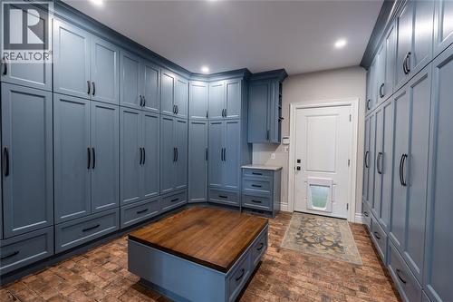647 St Clair Parkway, St Clair, ON - Indoor Photo Showing Other Room