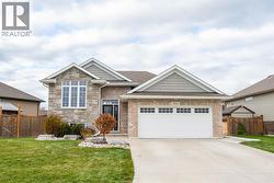 566 SPOKANE BOULEVARD  St Clair, ON N0N 1G0