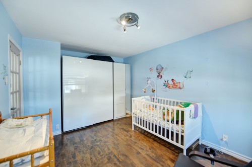 Chambre à coucher - 334 Rue St-André, Laval (Pont-Viau), QC - Indoor Photo Showing Bedroom