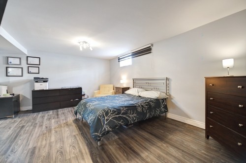 Chambre à coucher - 334 Rue St-André, Laval (Pont-Viau), QC - Indoor Photo Showing Bedroom