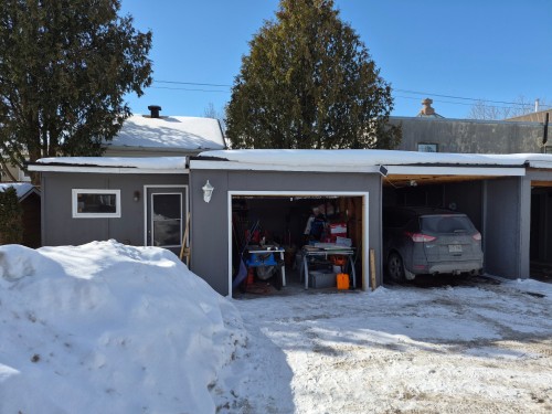 Garage - 334 Rue St-André, Laval (Pont-Viau), QC - Outdoor
