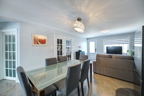 Coin-repas - 334 Rue St-André, Laval (Pont-Viau), QC - Indoor Photo Showing Other Room