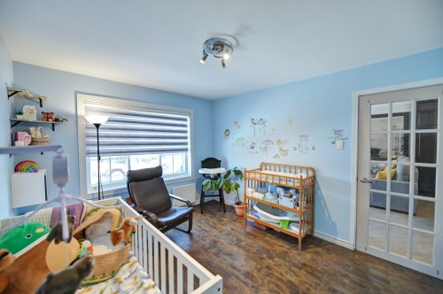 Chambre à coucher - 334 Rue St-André, Laval (Pont-Viau), QC - Indoor Photo Showing Bedroom