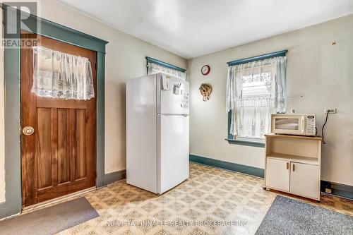 52 Boullee Street, London East (East C), ON - Indoor Photo Showing Other Room