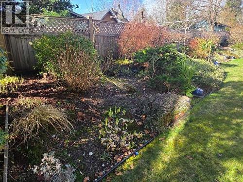 104-4685 Joyce Ave, Powell River, BC - Outdoor