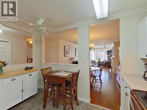 104-4685 Joyce Ave, Powell River, BC - Indoor Photo Showing Dining Room