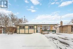 8025 THORTON STREET Niagara Falls (Ascot), ON L2H 2C2