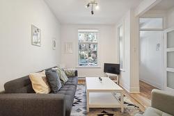 5305 Rue Marquette  Montréal (Le Plateau-Mont-Royal), QC H2J 3Z4