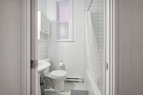 Salle de bains - 5305 Rue Marquette, Montréal (Le Plateau-Mont-Royal), QC - Indoor Photo Showing Bathroom