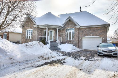 52 Rue François-Baillairgé  Blainville, QC J7C 5X8