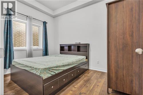 438 Blair Creek Drive, Kitchener, ON - Indoor Photo Showing Bedroom